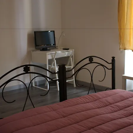 Tra L'etna E Il Mare 3* كاتانيا