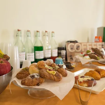 Tra L'etna E Il Mare