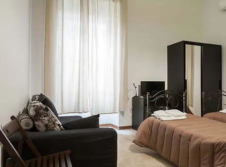Tra L'etna E Il Mare Bed and breakfast 3*