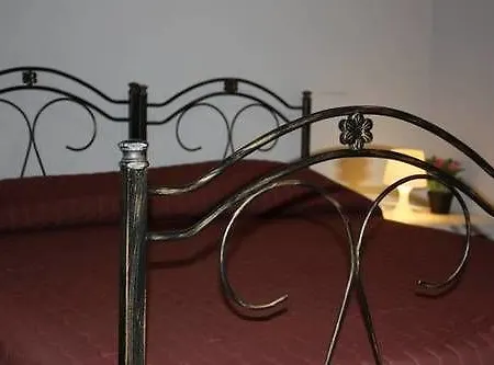 Bed and breakfast Tra L'etna E Il Mare 3*