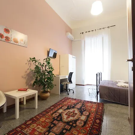 Tra L'etna E Il Mare فندق مبيت وإفطار كاتانيا