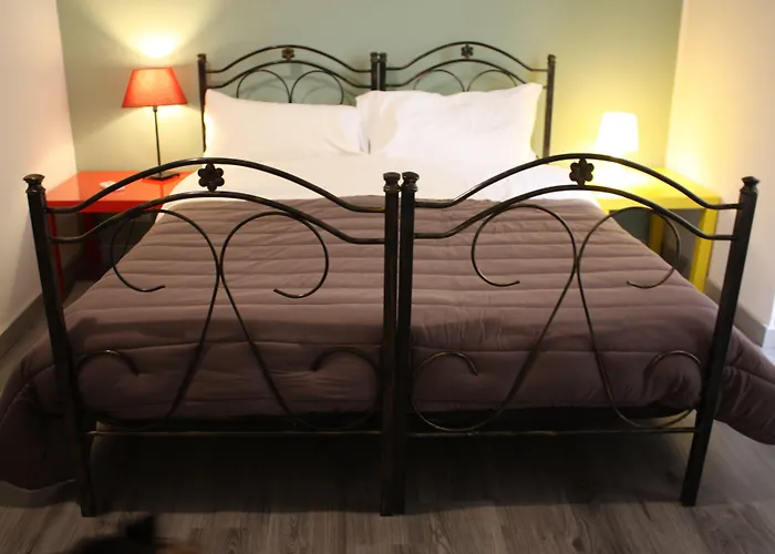 Bed and Breakfast Tra L'etna E Il Mare 3*