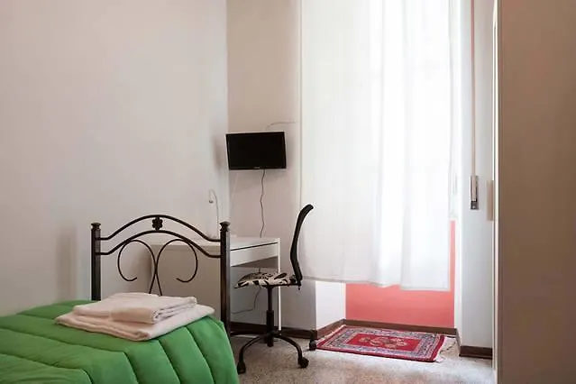 Tra L'etna E Il Mare Bed and Breakfast Κατάνια