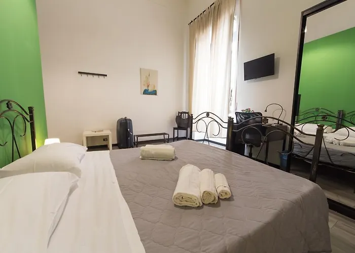 Tra L'etna E Il Mare Bed and Breakfast 3*