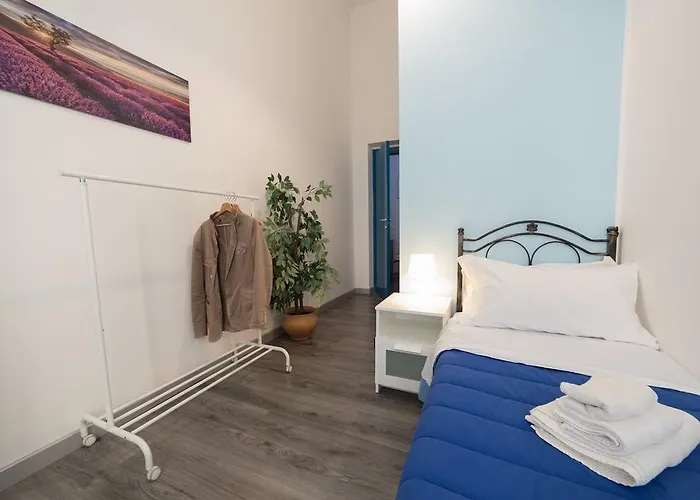 Tra L'etna E Il Mare Bed and Breakfast 3*