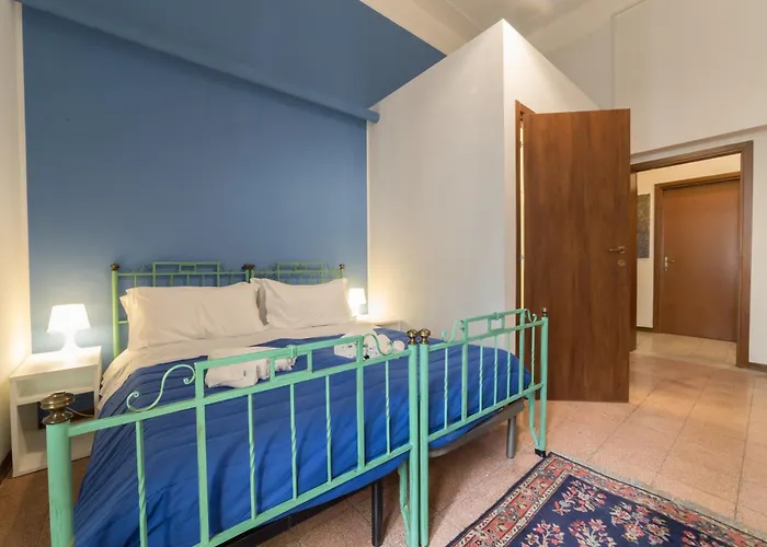 Tra L'etna E Il Mare Bed and Breakfast