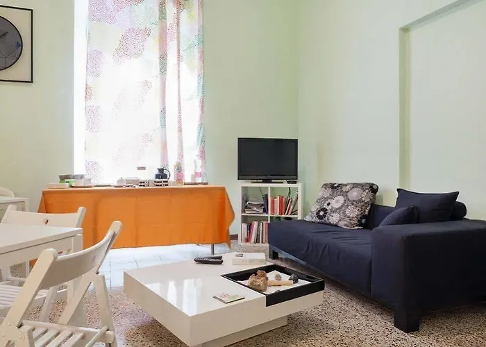 Bed and Breakfast Tra L'etna E Il Mare 3*