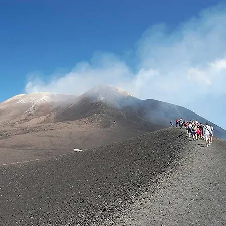 Tra L'etna E Il Mare Nocleg ze śniadaniem 3*