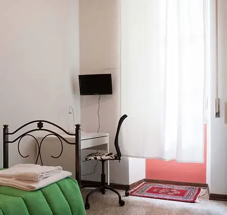 Tra L'etna E Il Mare Oda ve Kahvaltı Katanya