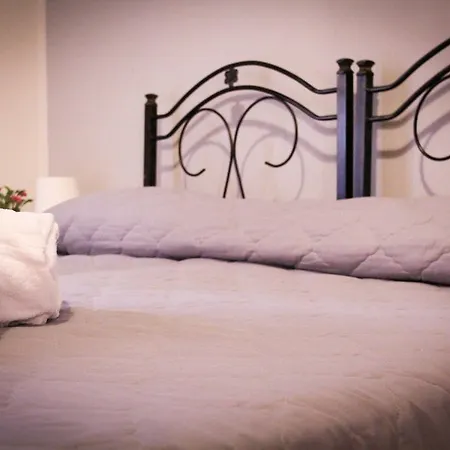 Nocleg ze śniadaniem Tra L'etna E Il Mare 3*